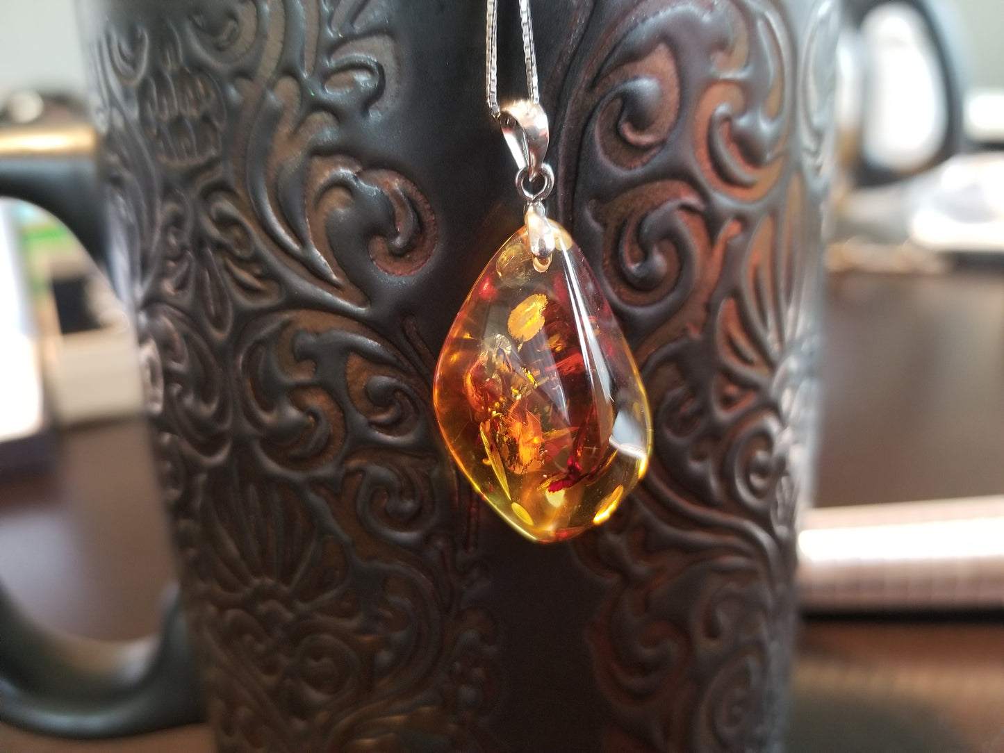 Handmade 18K Gold Foil Flake Amber Unique Shaped Pendant 18K White Gold Plated Over 925 Sterling Silver Necklace (Copy)
