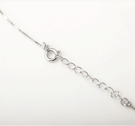 Silver Hollow Clover With Embed Setting Crystals Necklace