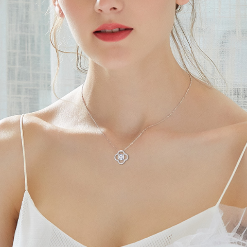 Silver Hollow Clover With Swarovski Element Crystal Pendant Necklace