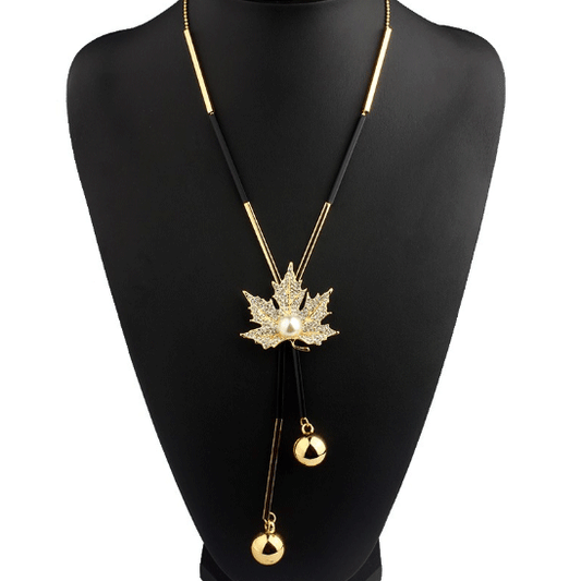 Fashion Jewelry Silver or 18K Gold Plated Maple Leaf With Rhinstone Long Beaded Popcorn Chain Tassel Pendant With Imitation Golden Pearls Women Necklace For Business Casual Birthday Wedding Party