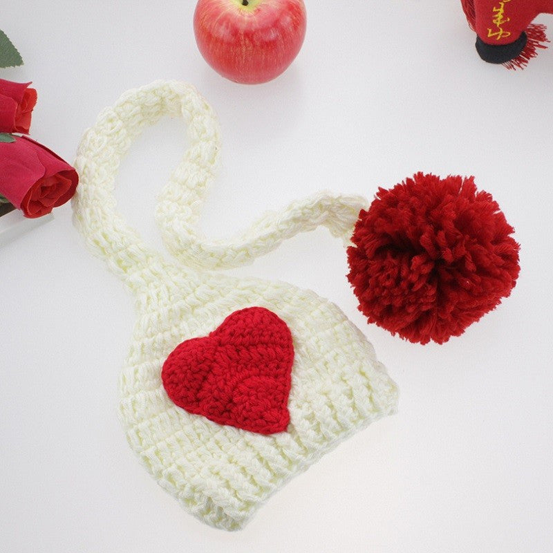 SOFT HANDMADE COTTON CROCHET OUTFIT FOR INFANT - HEART HAT