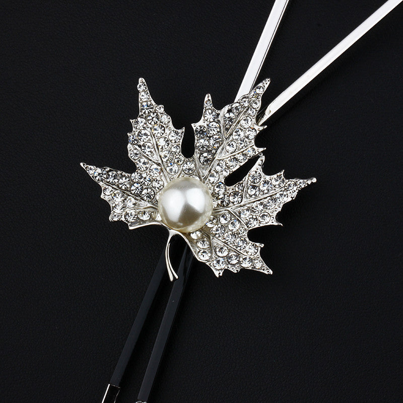 Fashion Jewelry Silver or 18K Gold Plated Maple Leaf With Rhinstone Long Beaded Popcorn Chain Tassel Pendant With Imitation Golden Pearls Women Necklace For Business Casual Birthday Wedding Party