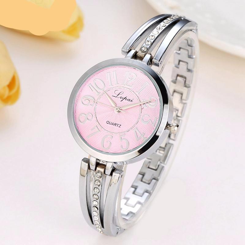 Round Dial Luxury Quartz Wristwatch